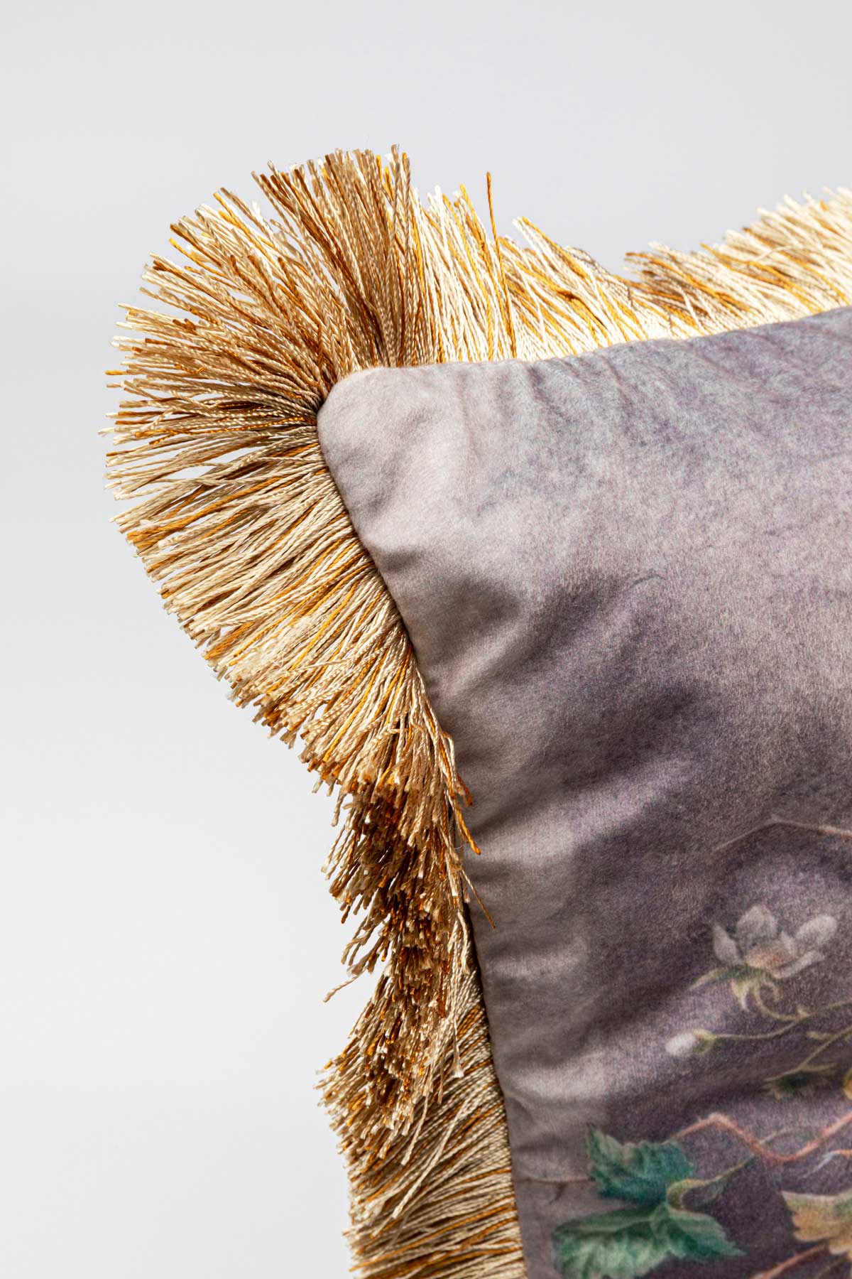 Romantic still life pyntepude