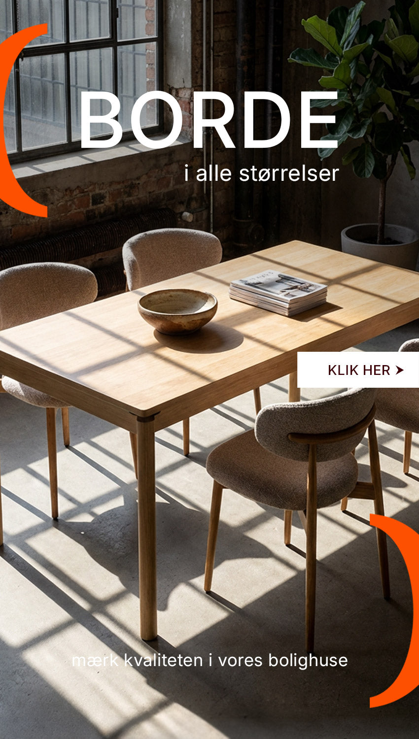 Elegant spisebord fra BOOA med mulighed for udtræk.