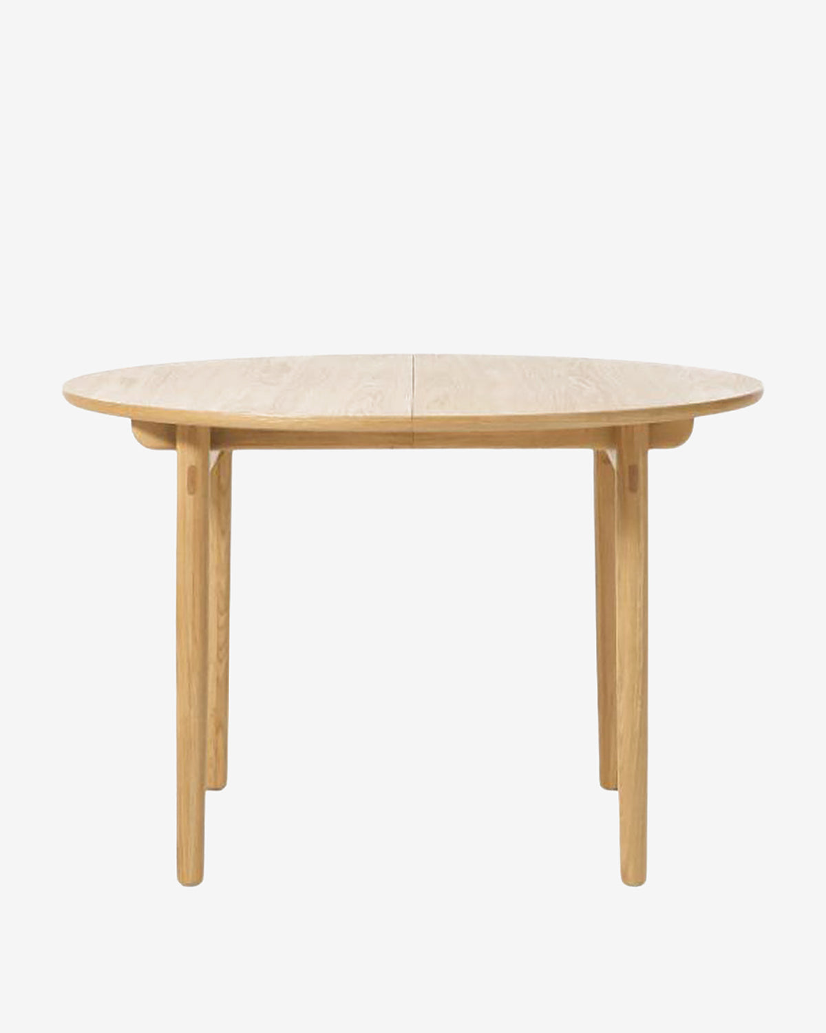 Carno spisebord, natur eg