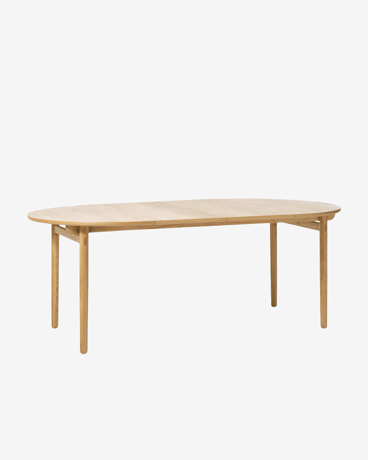 Carno spisebord, natur eg