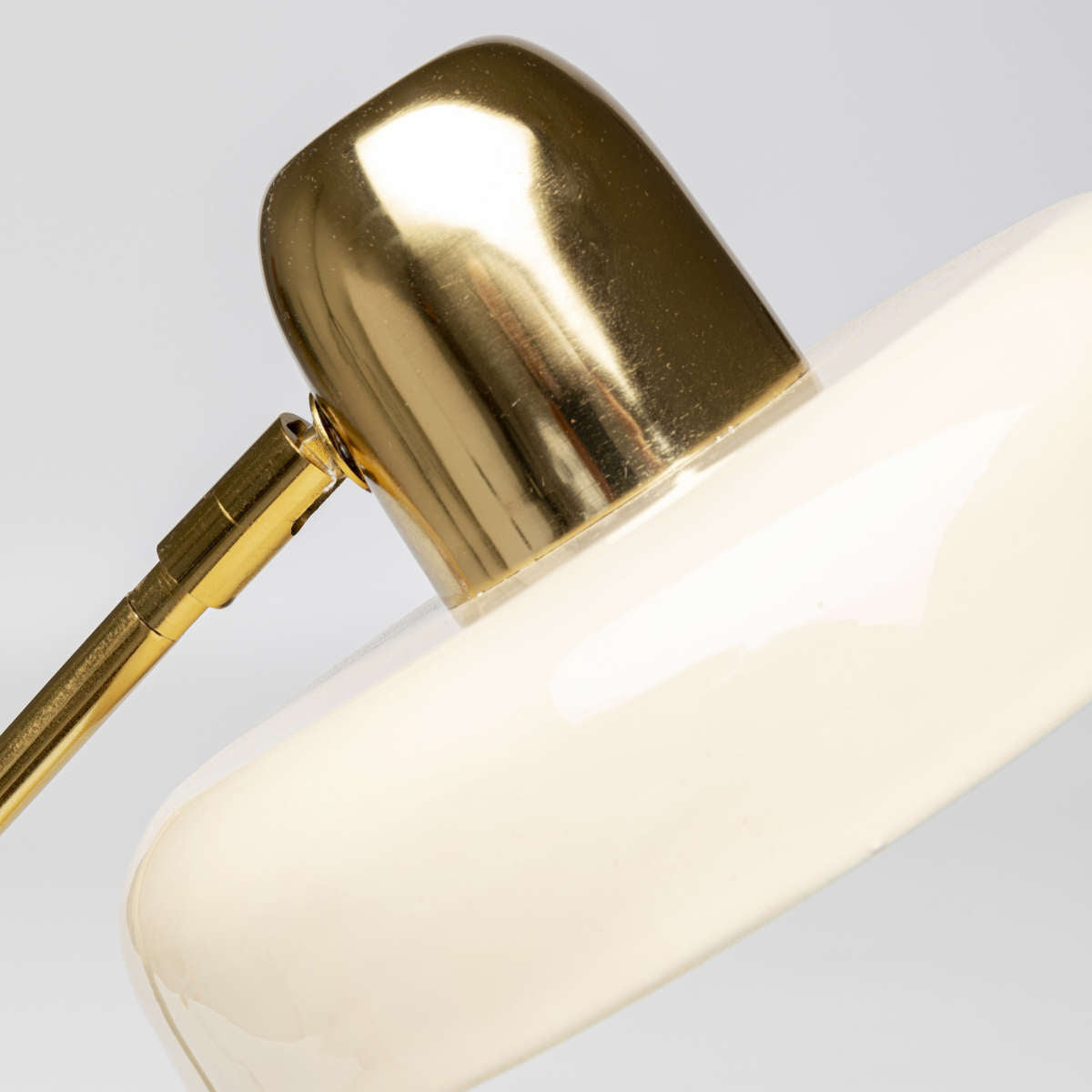Demi beige bordlampe