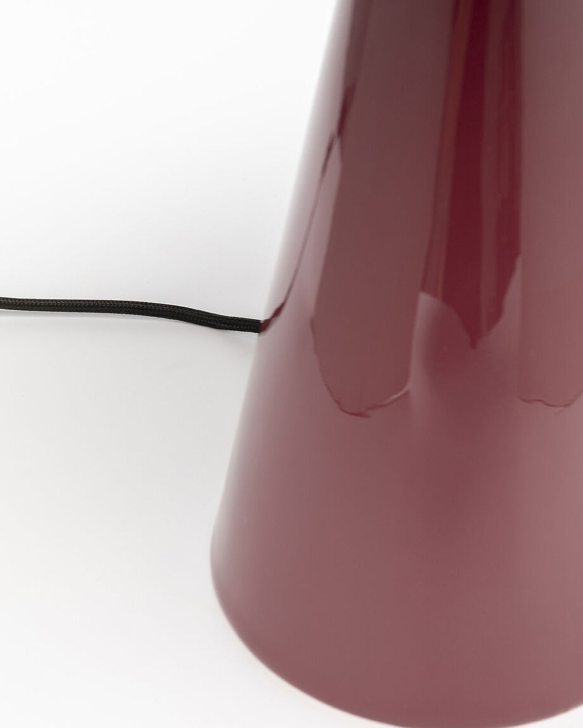 Fungo Bordlampe, Flat Rasberry 33cm