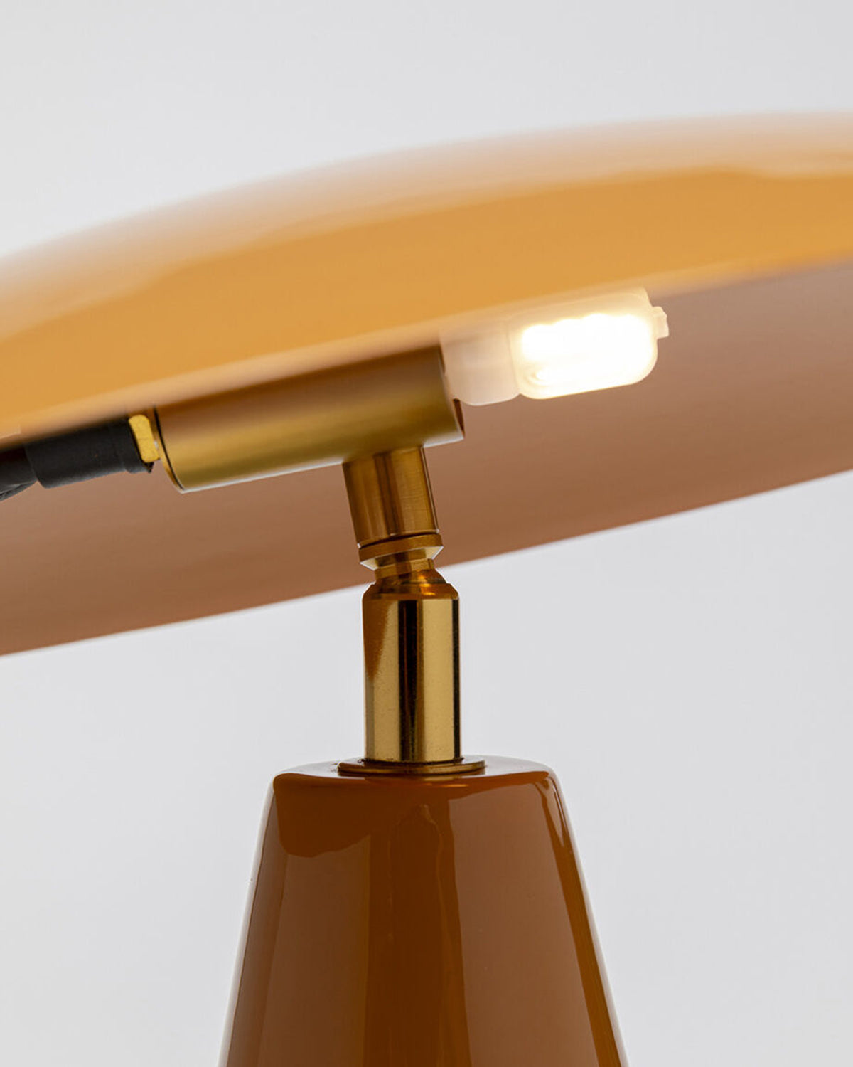 Fungo Bordlampe, Flat Orange 33cm