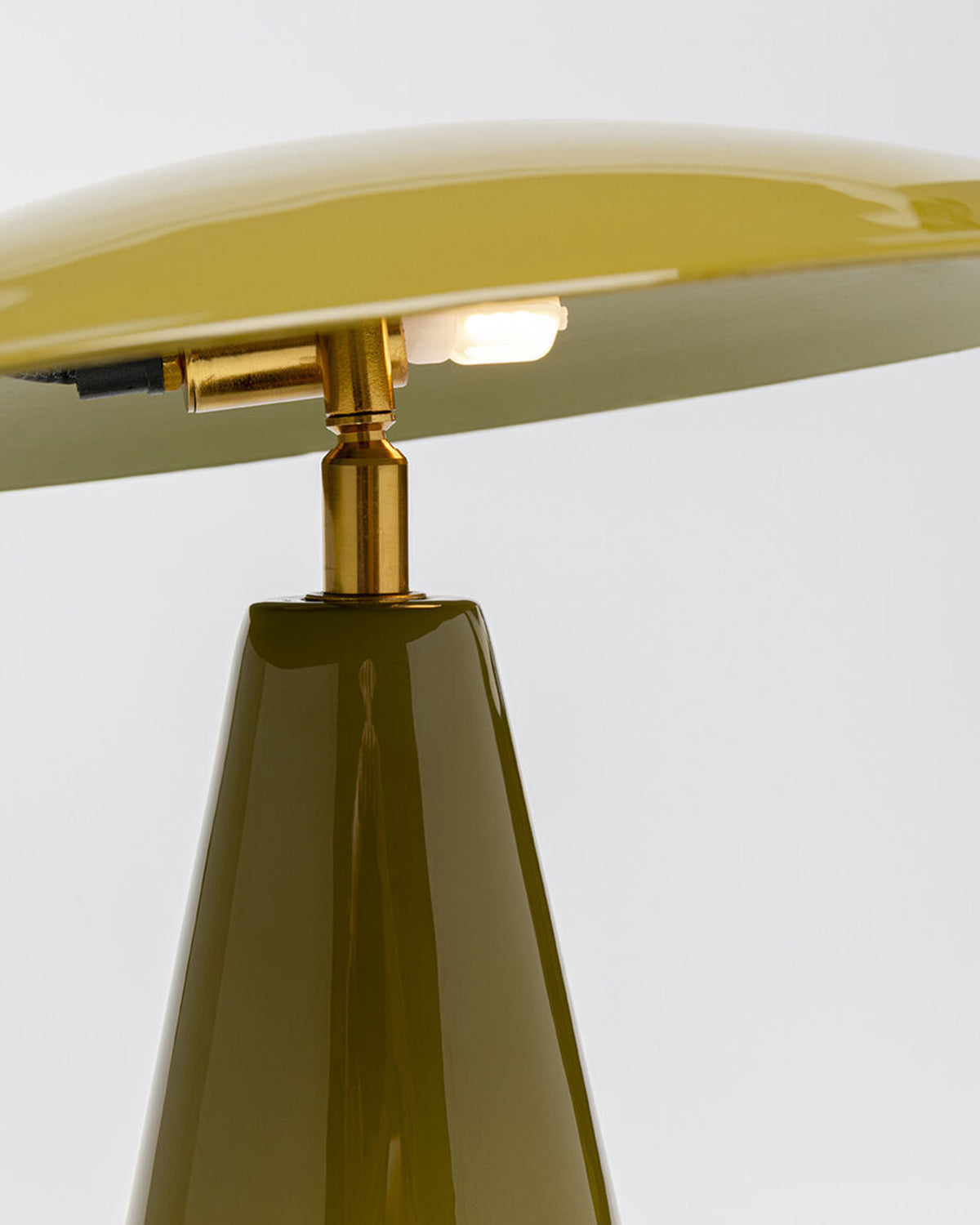 Fungo Bordlampe, Flat Green 33cm